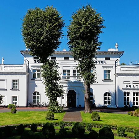 يانتارني Schloss Hotel Yantarny المظهر الخارجي الصورة